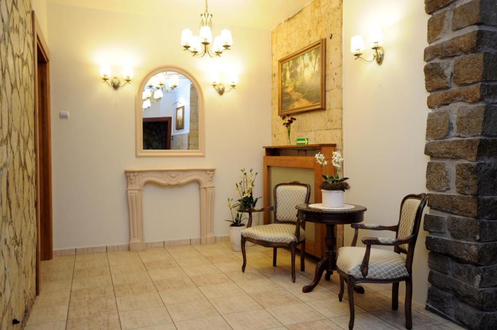 Hotel Rebajlo Piła Extérieur photo