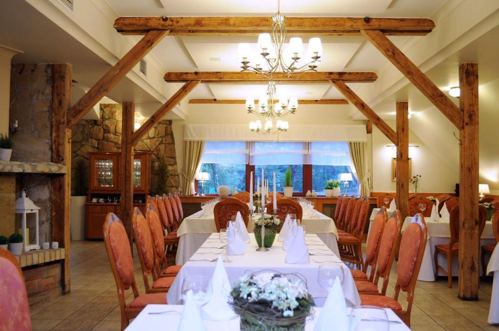 Hotel Rebajlo Piła Extérieur photo