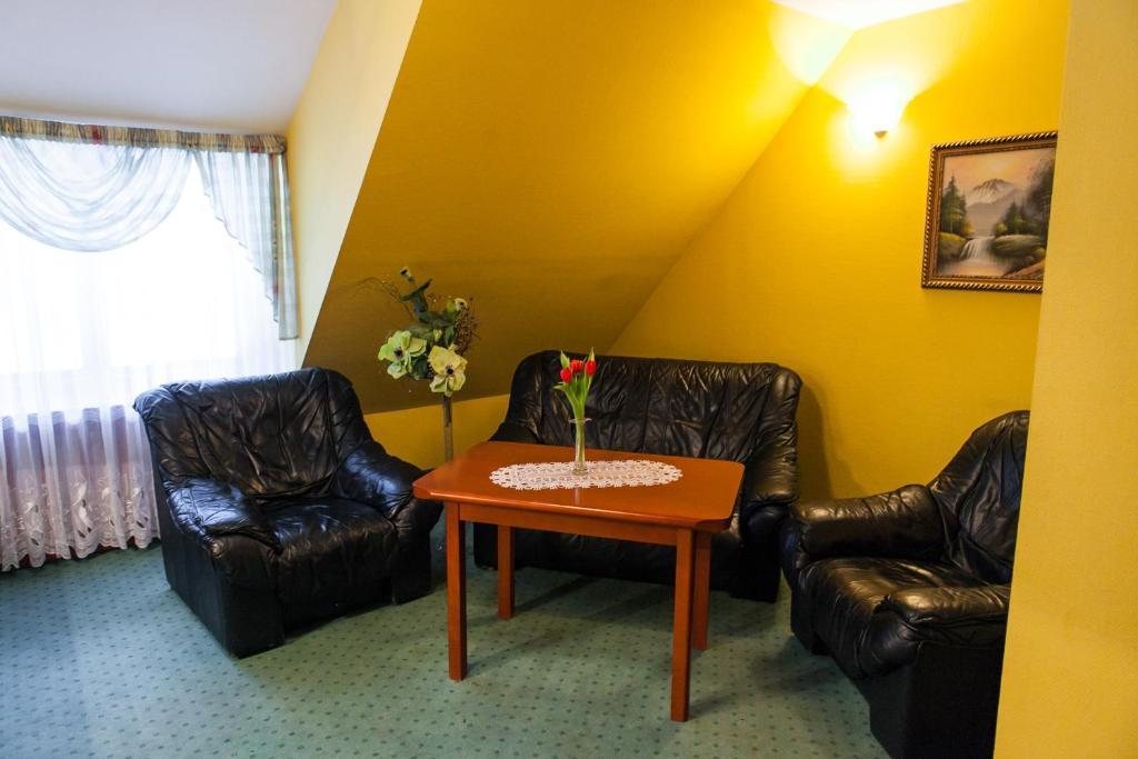 Hotel Rebajlo Piła Chambre photo