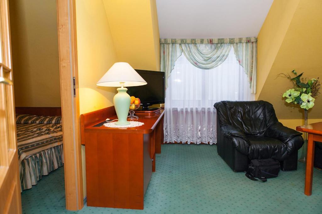 Hotel Rebajlo Piła Chambre photo