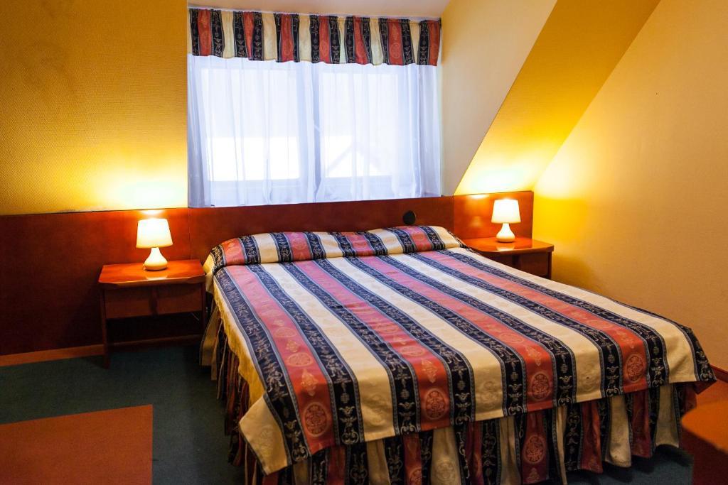 Hotel Rebajlo Piła Chambre photo
