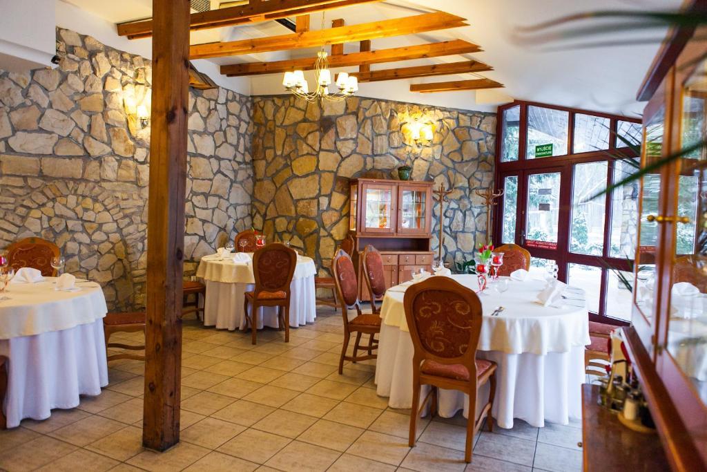 Hotel Rebajlo Piła Extérieur photo