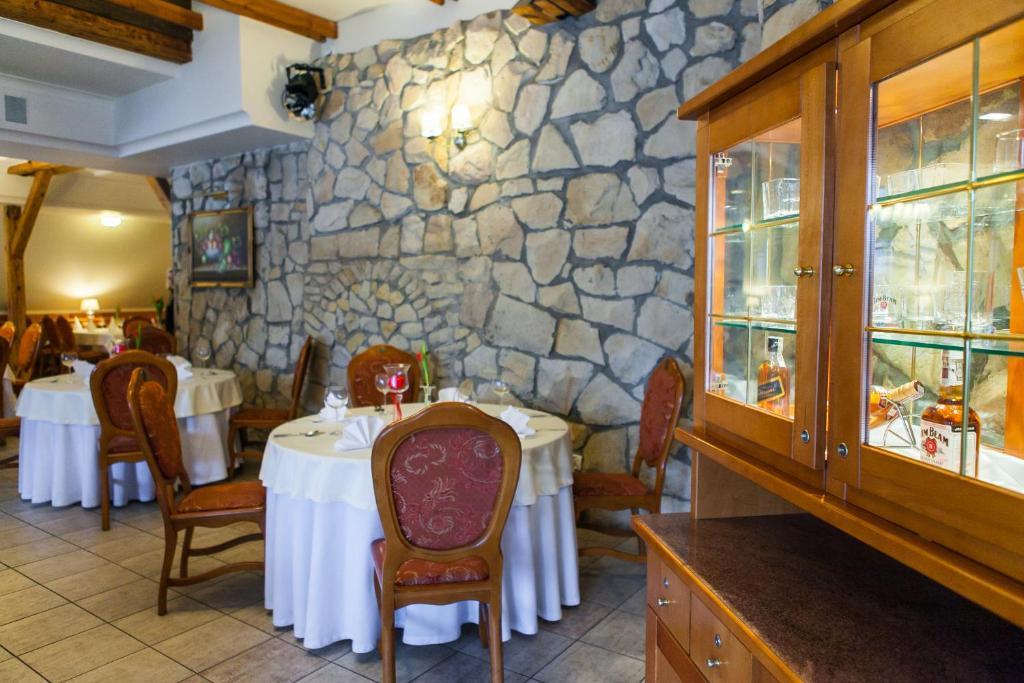 Hotel Rebajlo Piła Extérieur photo